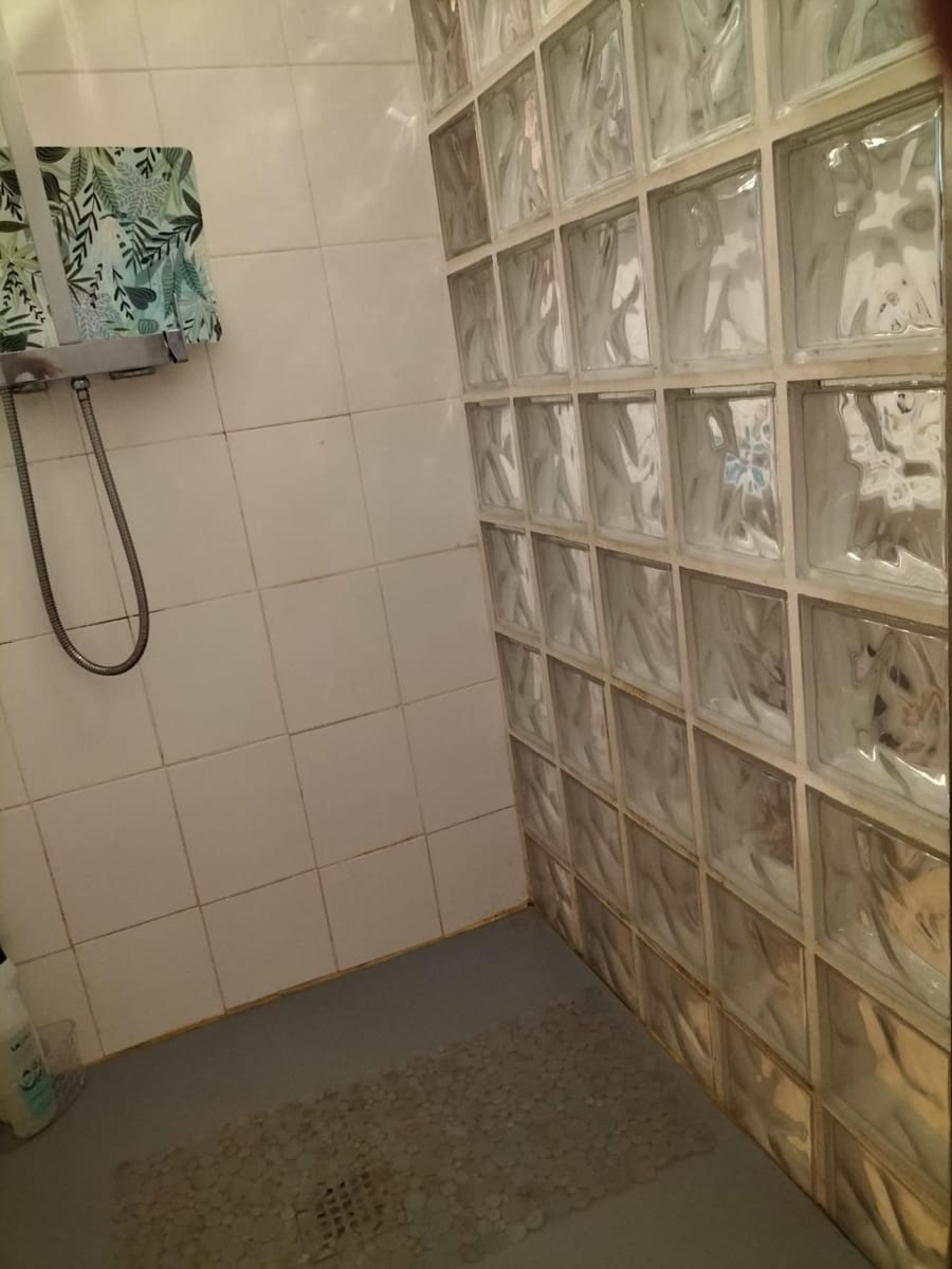 4 bedroom Villa for sale in Benferri with garage - € 190,000 (Ref: 9187023)