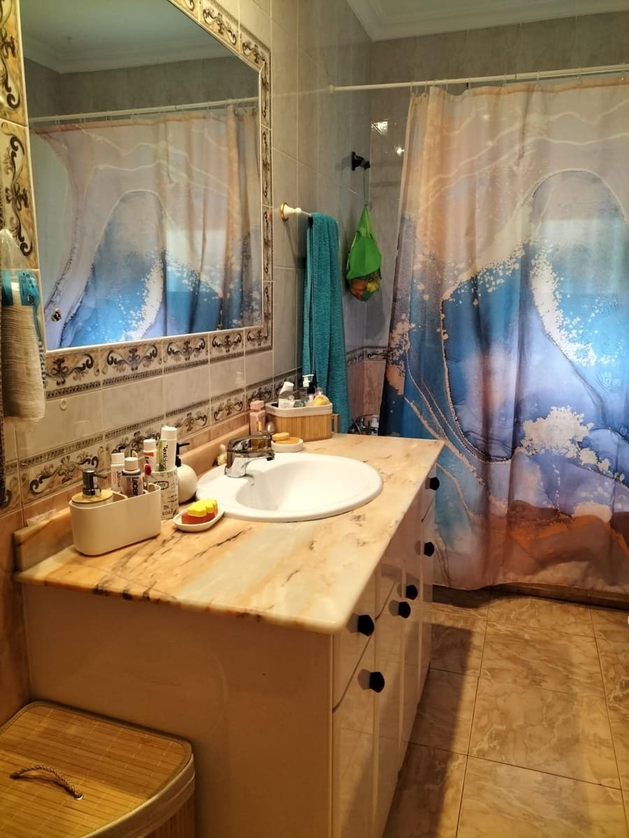 4 bedroom Villa for sale in Benferri with garage - € 190,000 (Ref: 9187023)