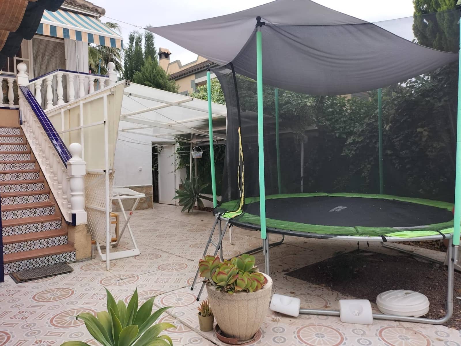 4 bedroom Villa for sale in Benferri with garage - € 190,000 (Ref: 9187023)