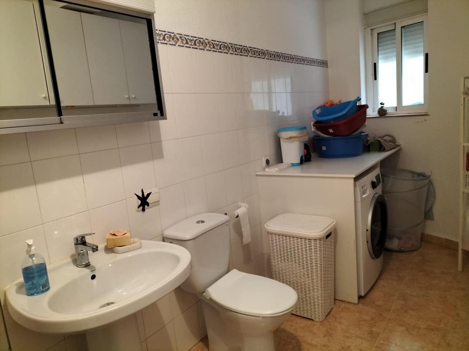 4 bedroom Villa for sale in Benferri with garage - € 190,000 (Ref: 9187023)