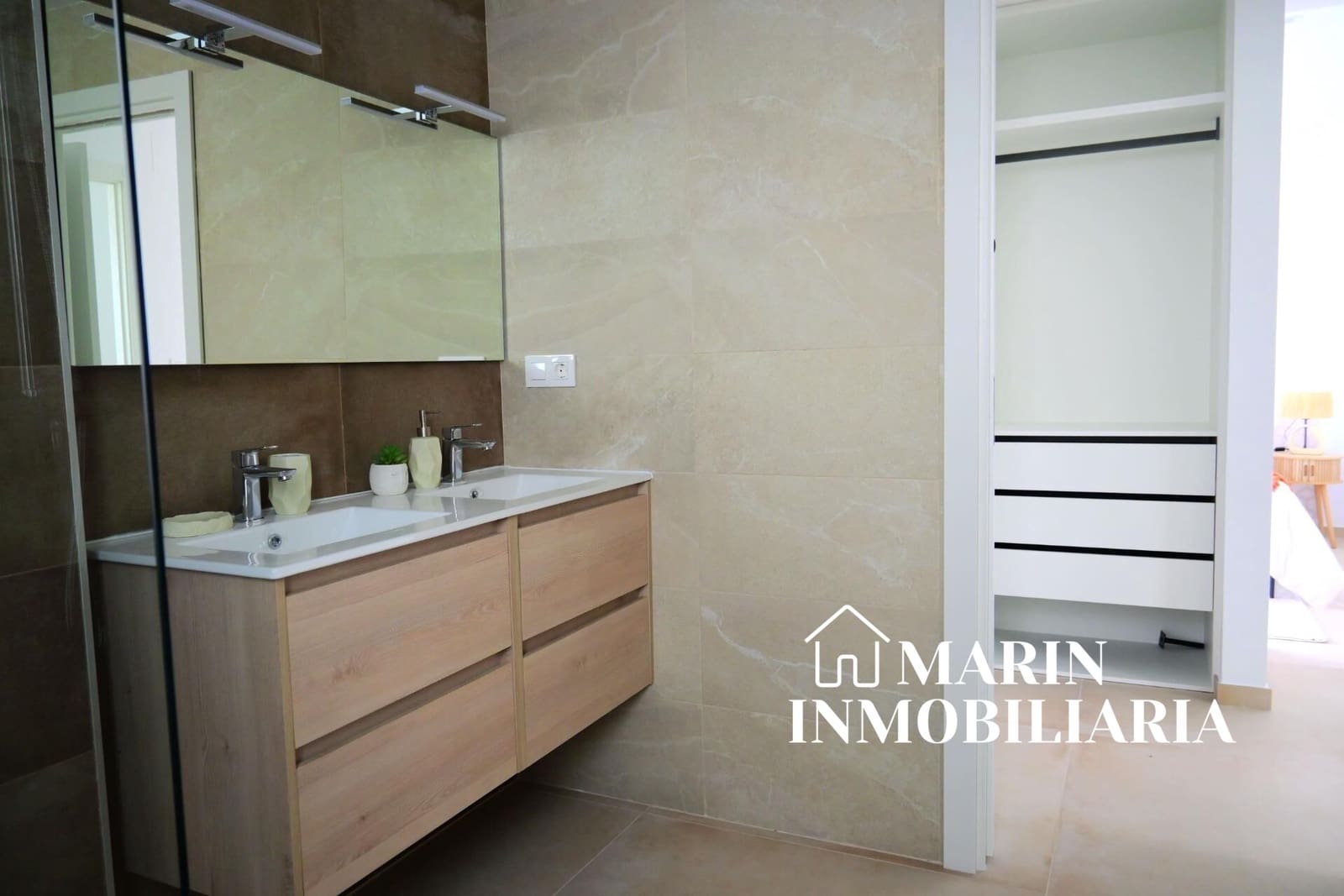 Chalet de 3 habitaciones en Dolores en venta con garaje - 459.000 € (Ref: 9204580)