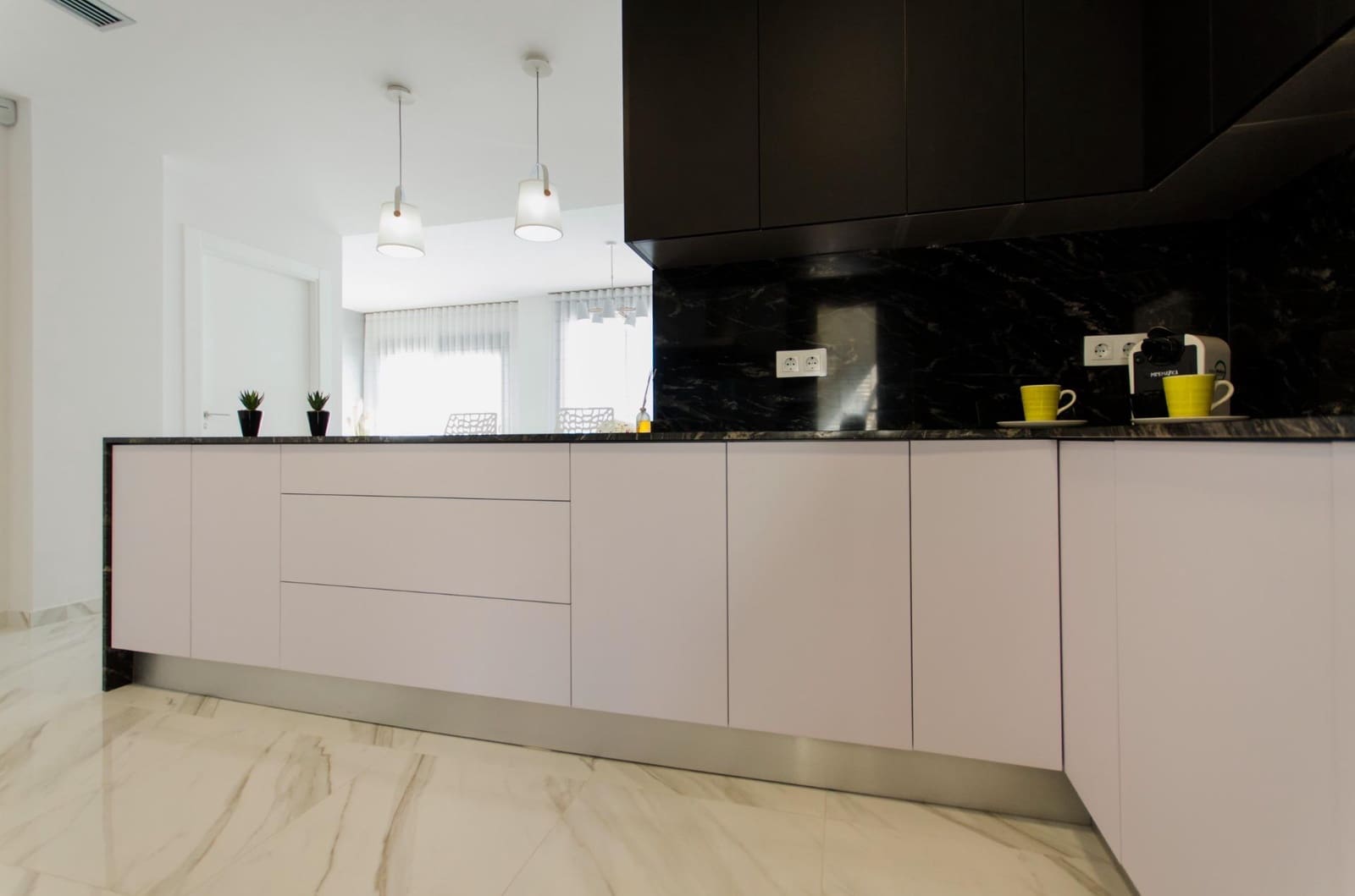 3 Zimmer Villa zu verkaufen in San Miguel de Salinas mit Pool Garage - 630.000 € (Ref: 9243025)