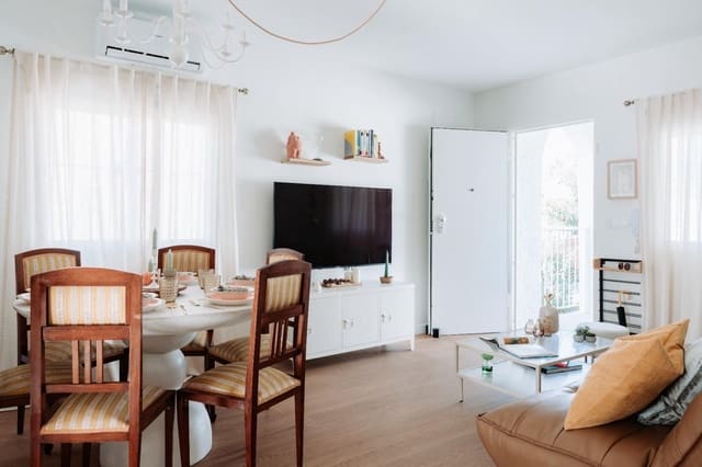 Chalet de 2 habitaciones en San Fulgencio en venta con garaje - 218.500 € (Ref: 9335031)