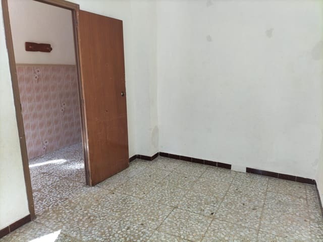 4 bedroom Townhouse for sale in Callosa de Segura - € 69,000 (Ref: 9374218)