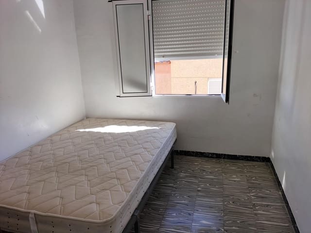 4 bedroom Townhouse for sale in Callosa de Segura - € 69,000 (Ref: 9374218)