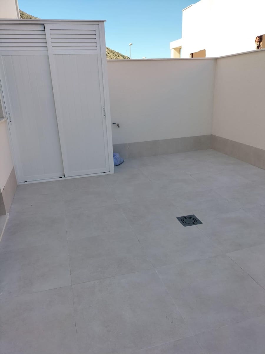 3 slaapkamer Appartement te koop in Cox met zwembad garage - € 244.000 (Ref: 9403478)