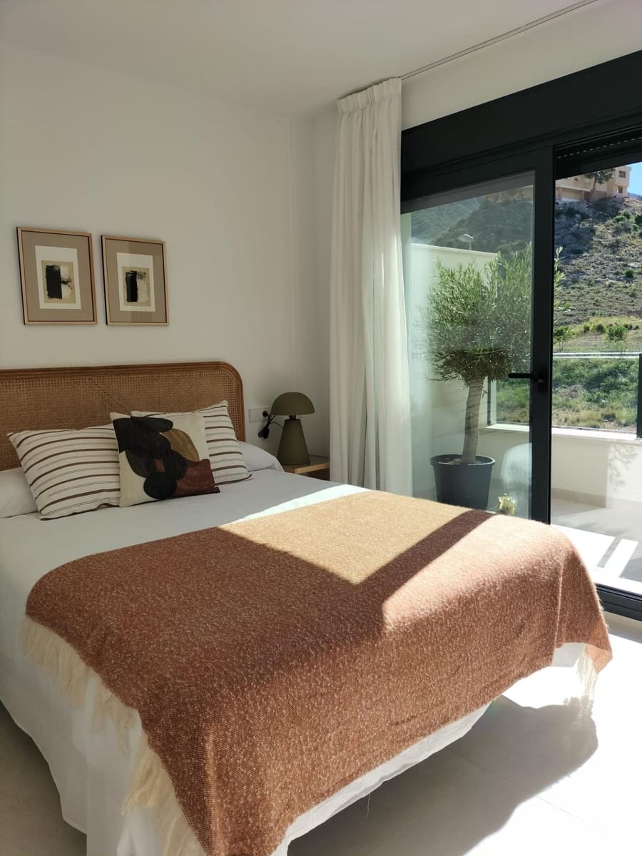 3 slaapkamer Appartement te koop in Cox met zwembad garage - € 244.000 (Ref: 9403478)