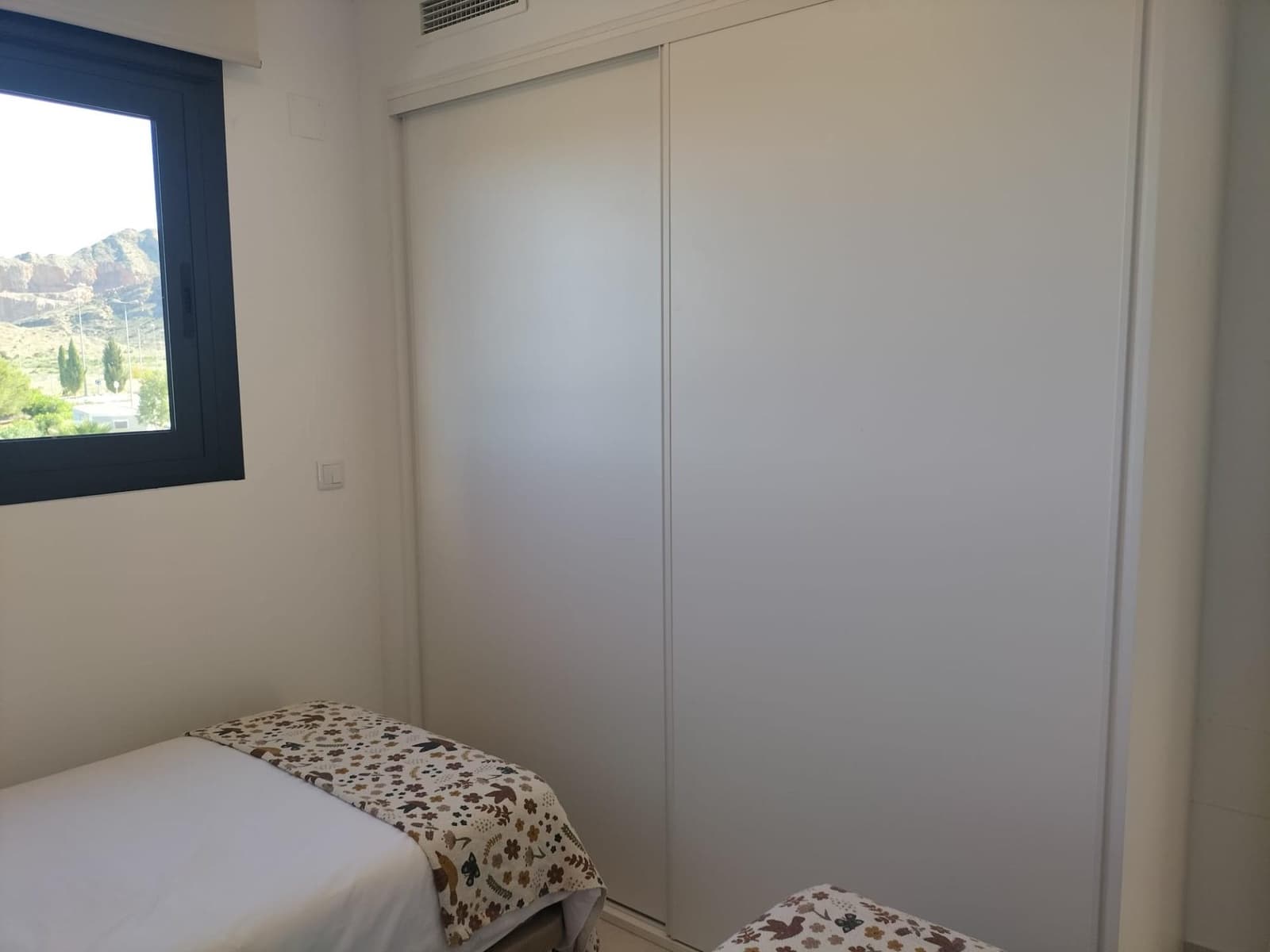 3 slaapkamer Appartement te koop in Cox met zwembad garage - € 255.000 (Ref: 9437198)