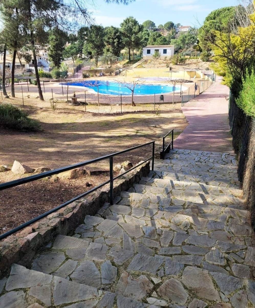 Bungalow de 3 habitaciones en Córdoba ciudad en venta con piscina garaje - 215.000 € (Ref: 9809124)