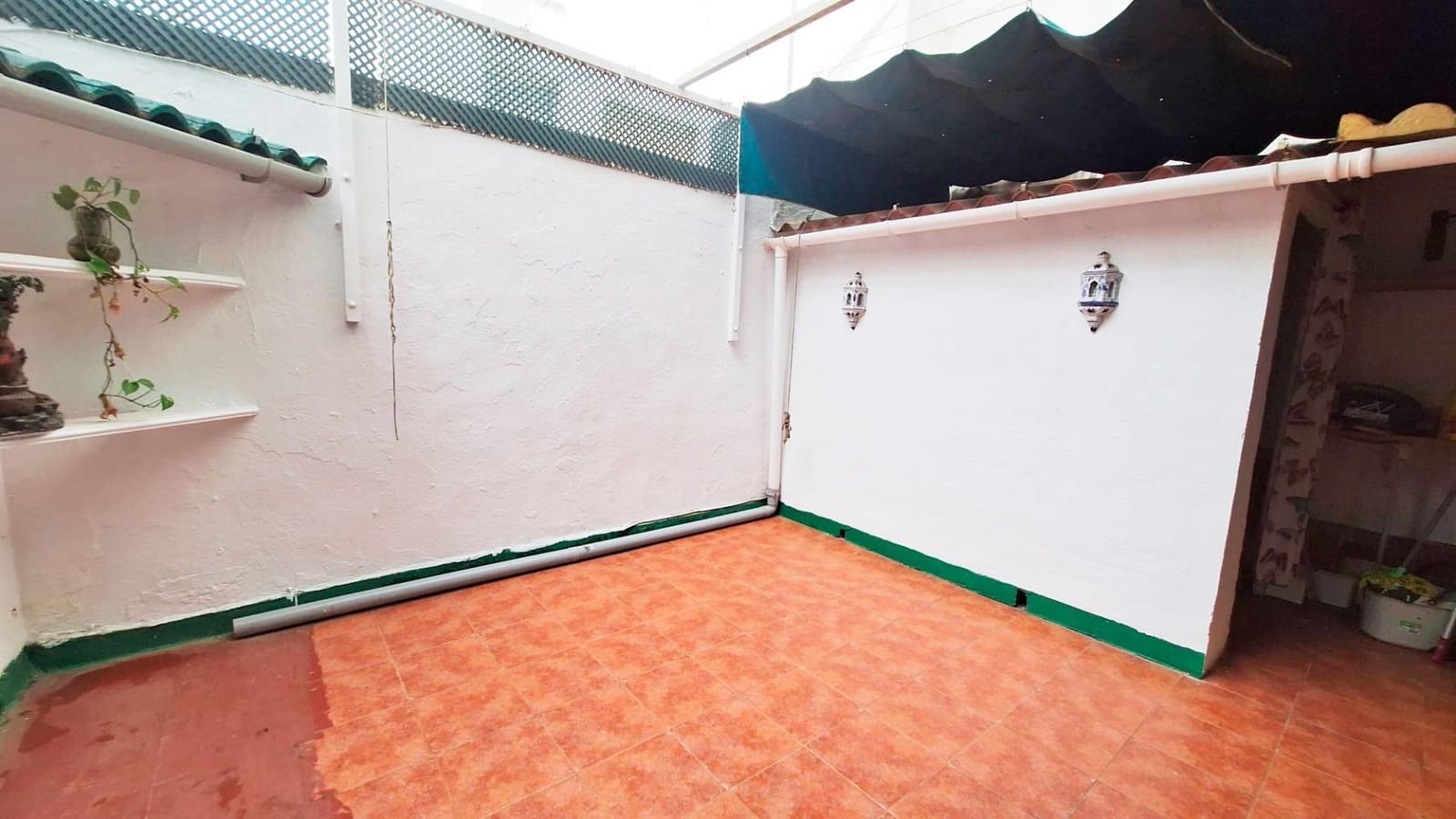 2 bedroom Flat for sale in Cordoba city with garage - € 119,900 (Ref: 9809125)