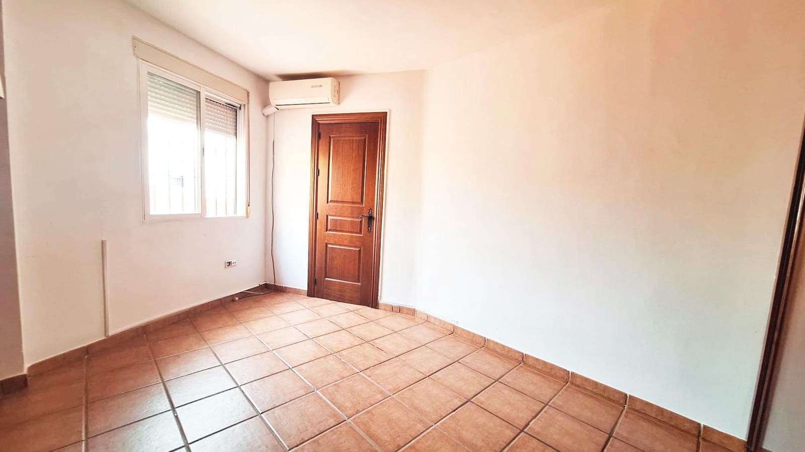 3 bedroom Penthouse for sale in Cordoba city - € 159,500 (Ref: 9809128)