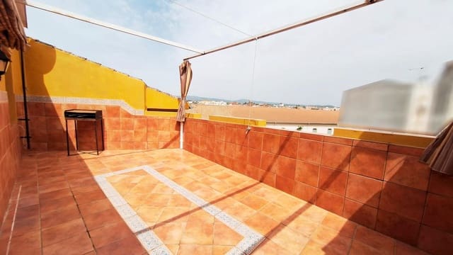 3 bedroom Penthouse for sale in Córdoba city - € 159,500 (Ref: 9809128)