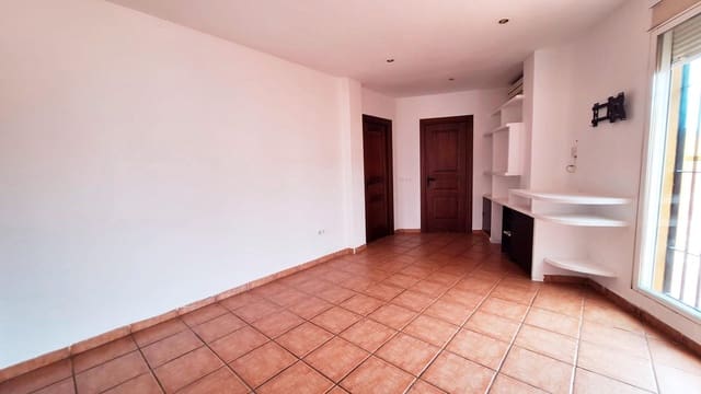 3 bedroom Penthouse for sale in Córdoba city - € 159,500 (Ref: 9809128)