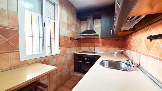 3 bedroom Penthouse for sale in Córdoba city - € 159,500 (Ref: 9809128)