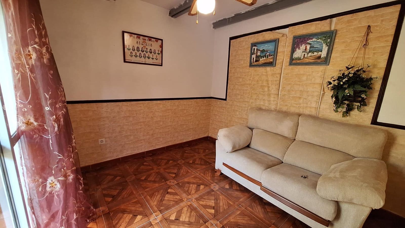 Casa de 3 habitaciones en Almodóvar del Río en venta con garaje - 124.900 € (Ref: 9809130)