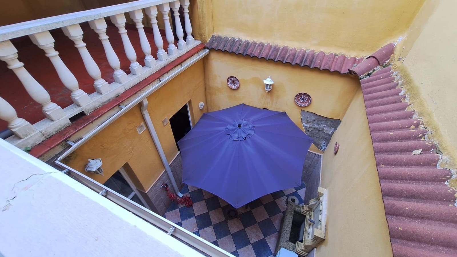 Casa de 3 habitaciones en Almodóvar del Río en venta con garaje - 124.900 € (Ref: 9809130)