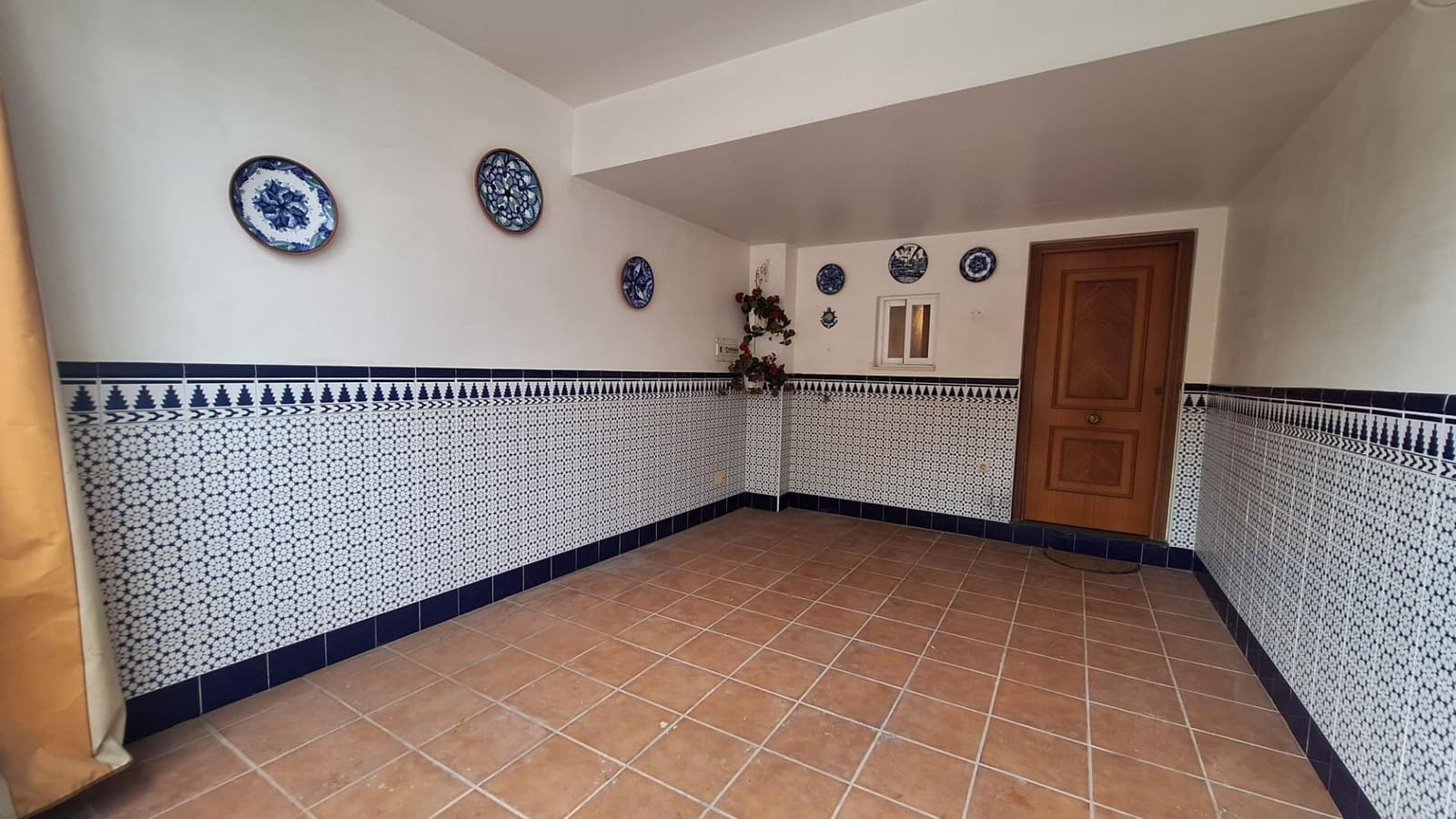 Casa de 3 habitaciones en Almodóvar del Río en venta con garaje - 124.900 € (Ref: 9809130)