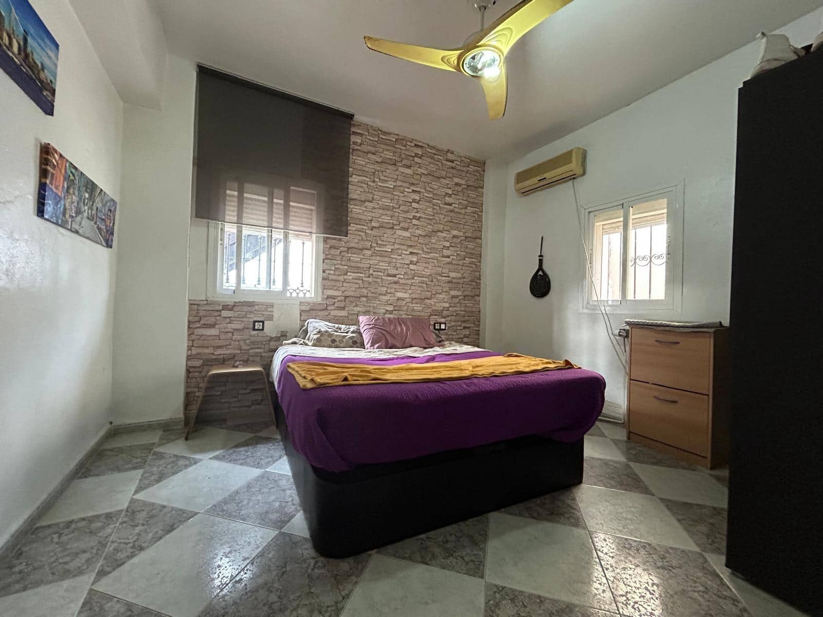 Casa de 3 habitaciones en Córdoba ciudad en venta - 127.000 € (Ref: 9809134)