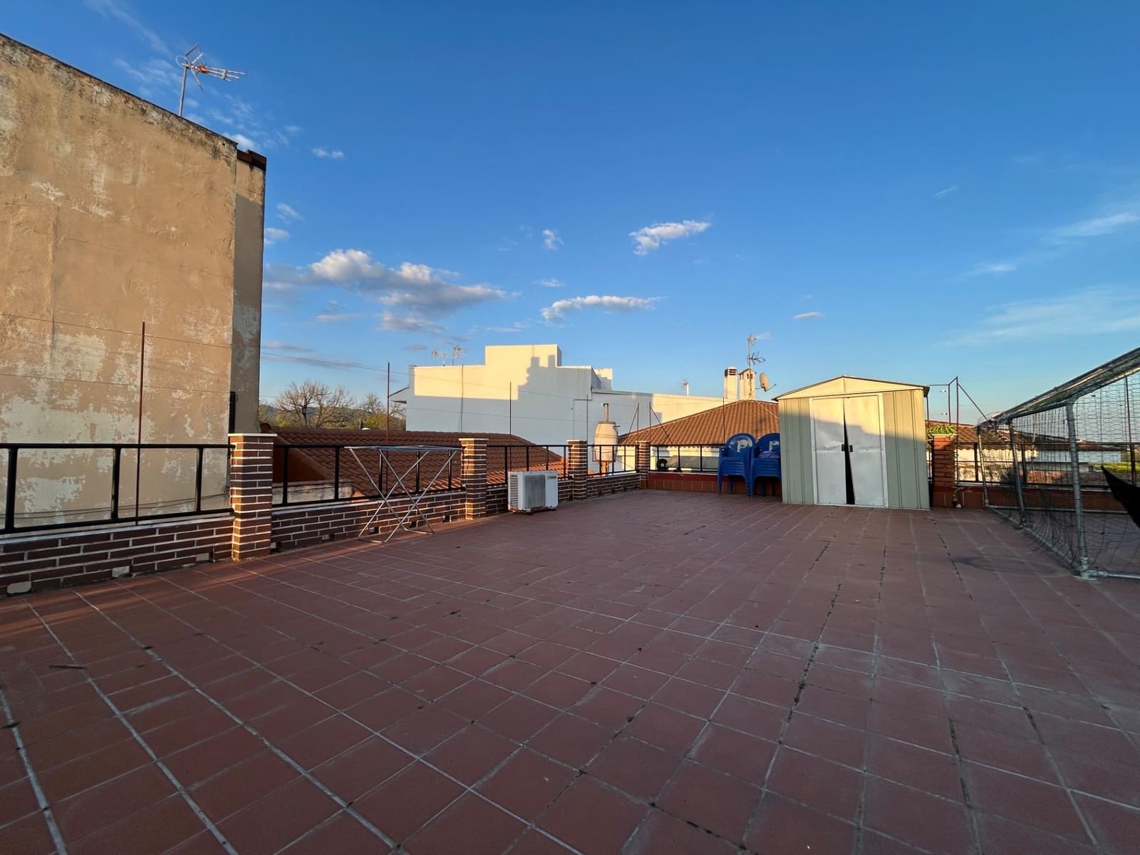 Casa de 3 habitaciones en Córdoba ciudad en venta - 127.000 € (Ref: 9809134)