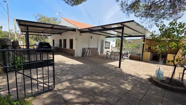 Finca/Casa Rural de 3 habitaciones en Espiel en venta con piscina garaje - 119.900 € (Ref: 9809136)