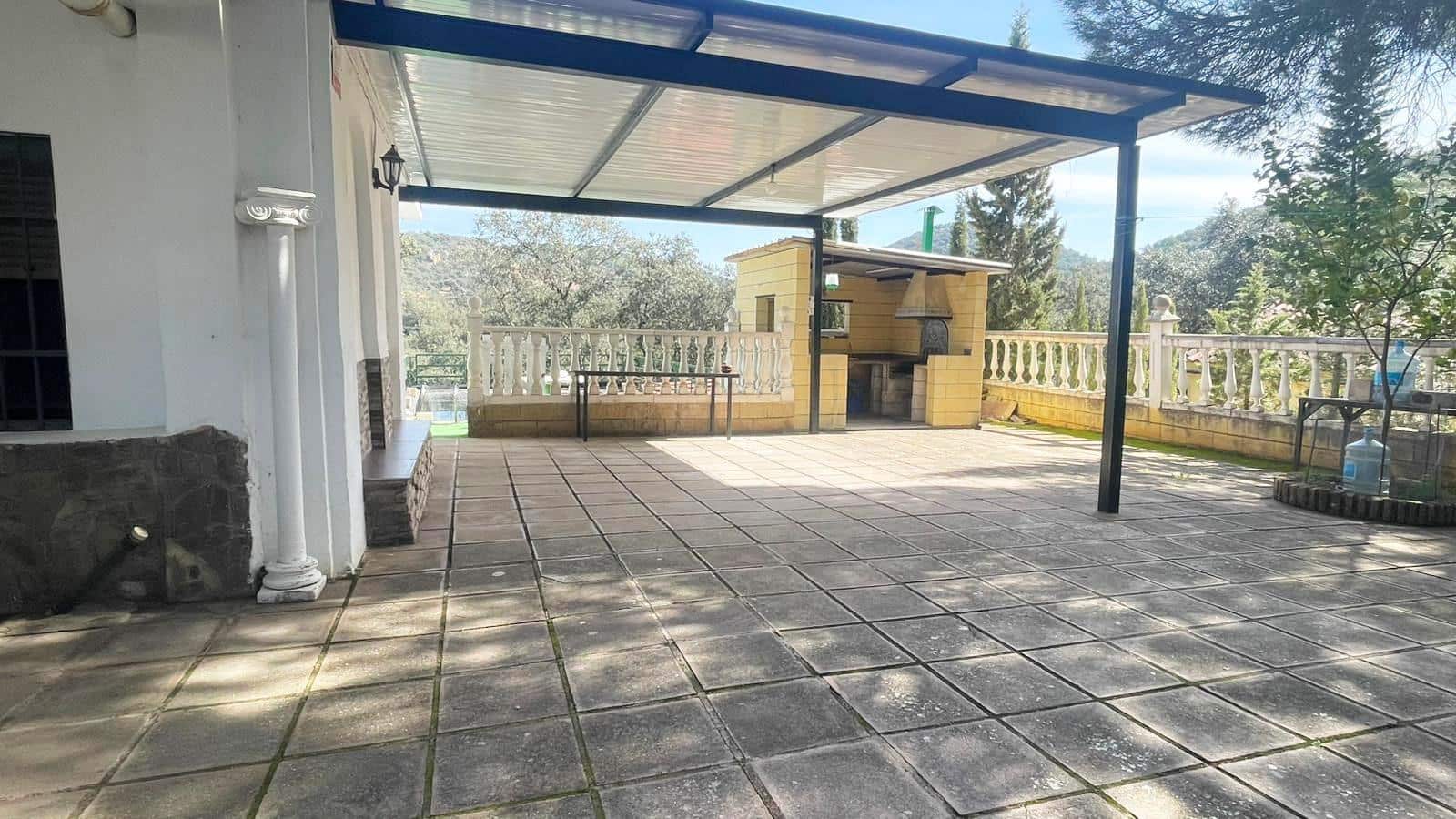 Finca/Casa Rural de 3 habitaciones en Espiel en venta con piscina garaje - 119.900 € (Ref: 9809136)