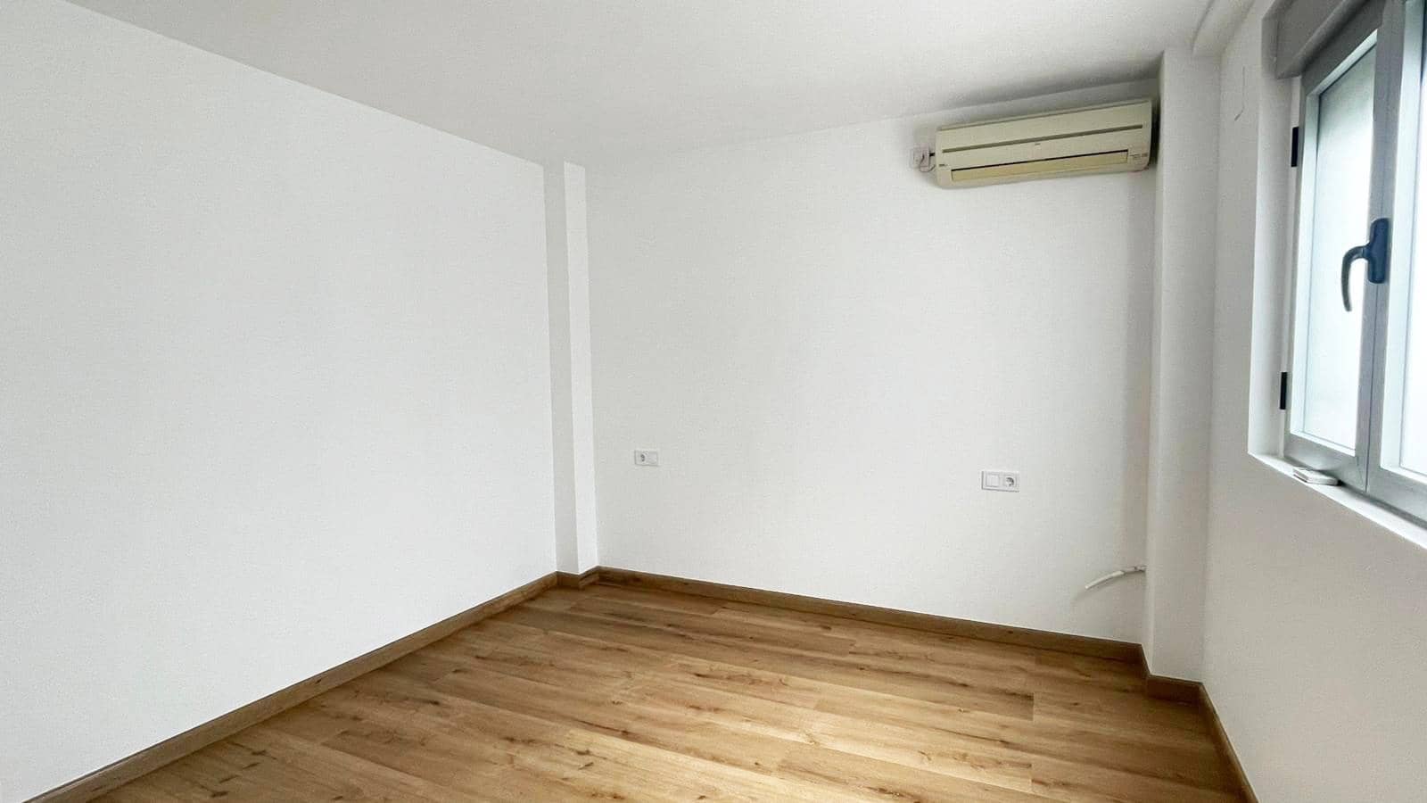 3 makuuhuone Asunto myytävänä paikassa Cordoba kaupunki - 179 900 € (Ref: 9809137)