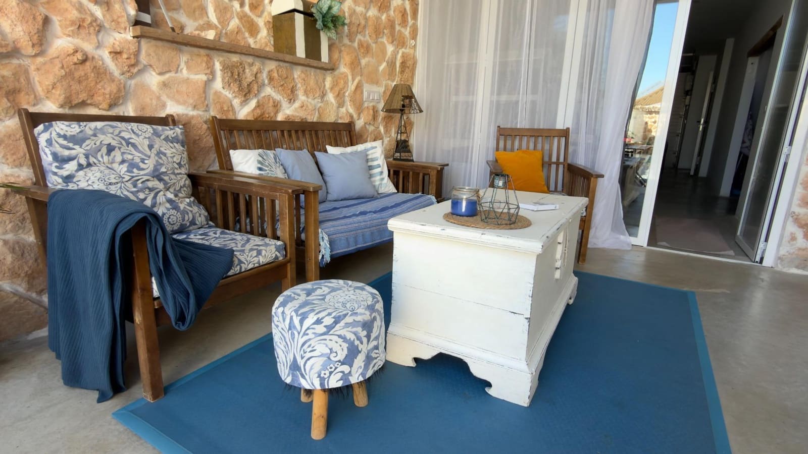 2 bedroom Townhouse for sale in Almodovar del Rio with pool garage - € 229,500 (Ref: 9809138)