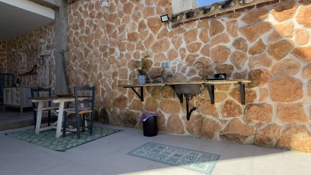 2 quarto Casa em Banda para venda em Almodóvar del Río com piscina garagem - 229 500 € (Ref: 9809138)
