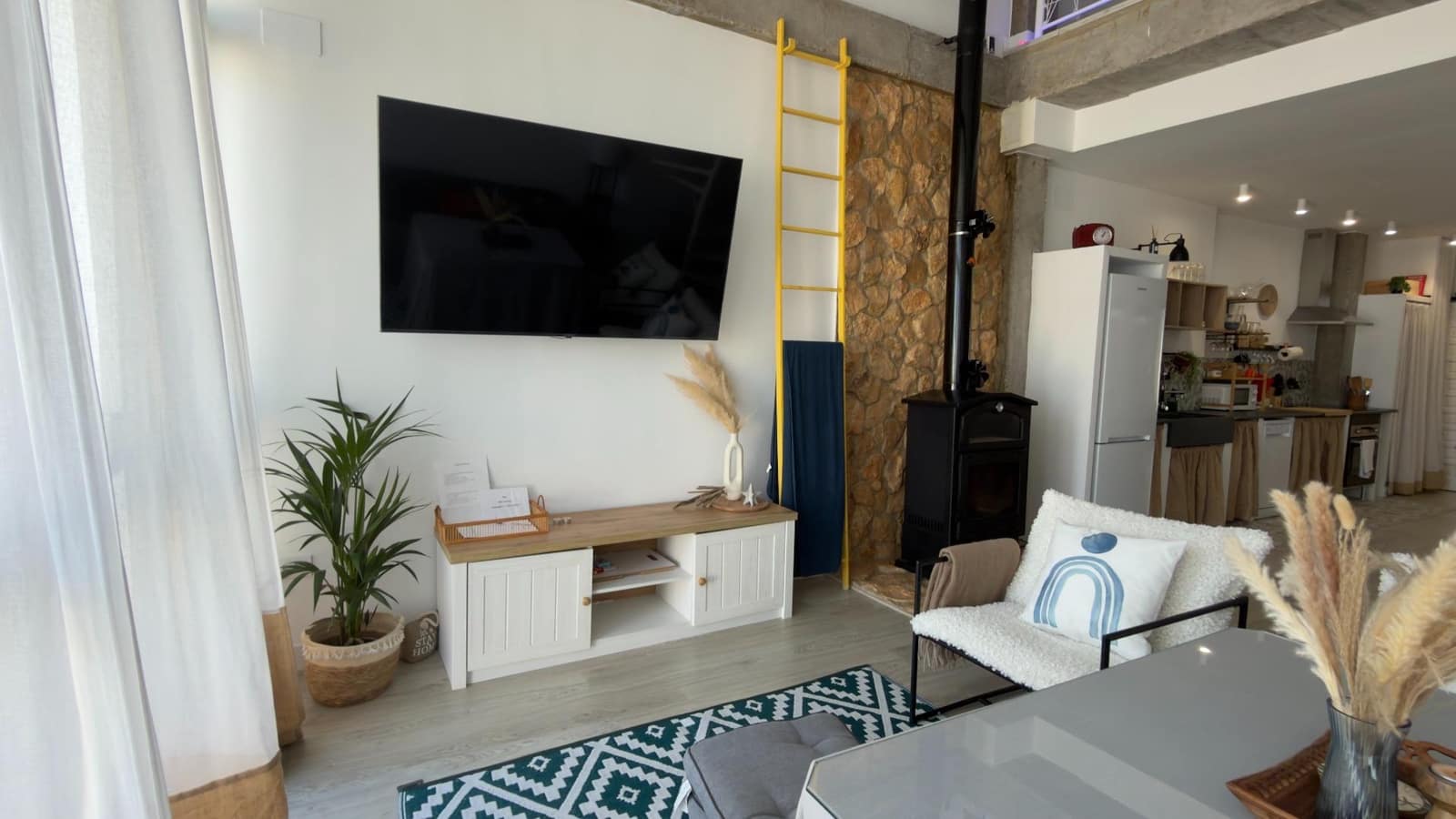 2 bedroom Townhouse for sale in Almodovar del Rio with pool garage - € 229,500 (Ref: 9809138)