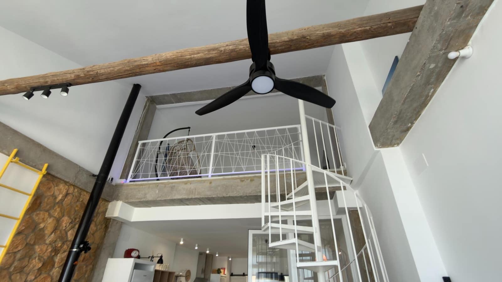 2 bedroom Townhouse for sale in Almodovar del Rio with pool garage - € 229,500 (Ref: 9809138)