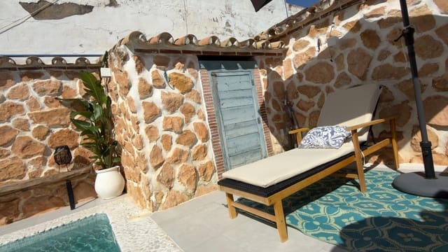 2 Zimmer Haus zu verkaufen in Almodóvar del Río mit Pool Garage - 229.500 € (Ref: 9809138)