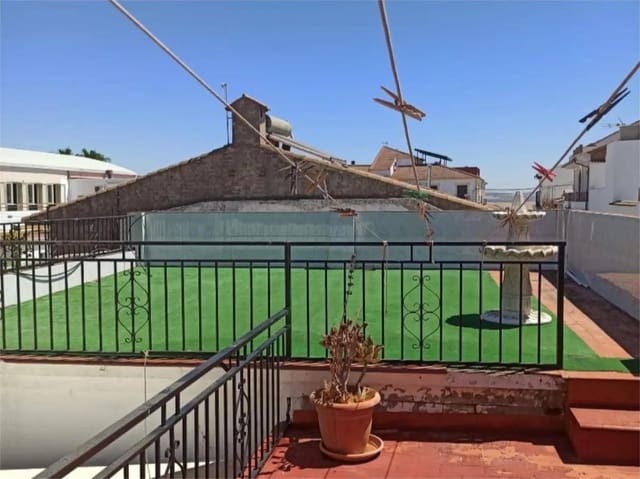 7 sovrum Hus till salu i San Sebastián de los Ballesteros med garage - 148 000 € (Ref: 9809139)