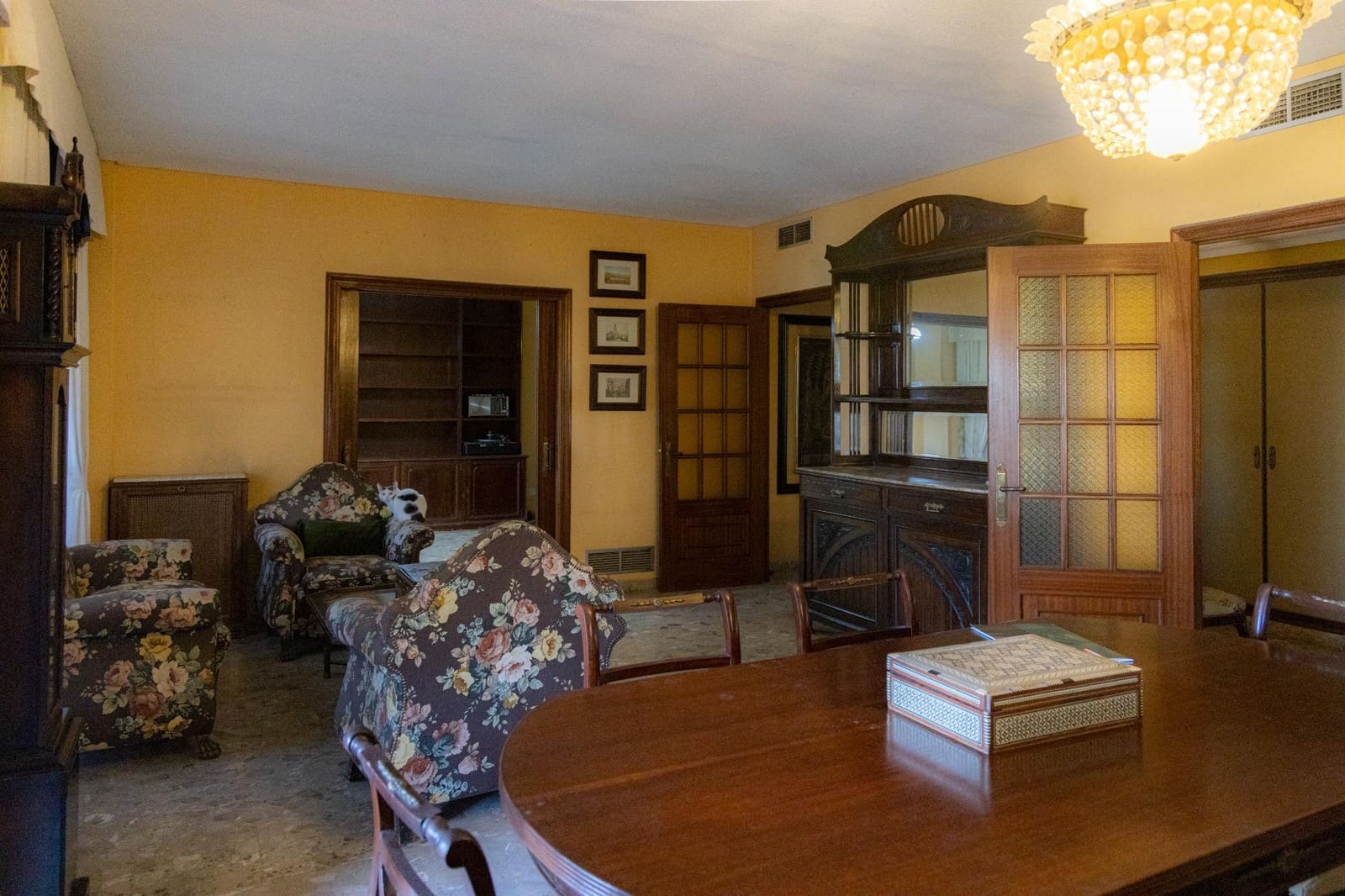 4 quarto Apartamento para venda em Cordova cidade com garagem - 429 000 € (Ref: 9809144)