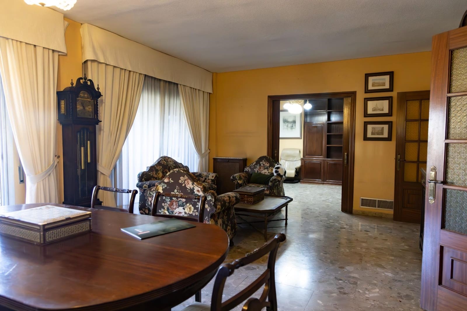 4 quarto Apartamento para venda em Cordova cidade com garagem - 429 000 € (Ref: 9809144)