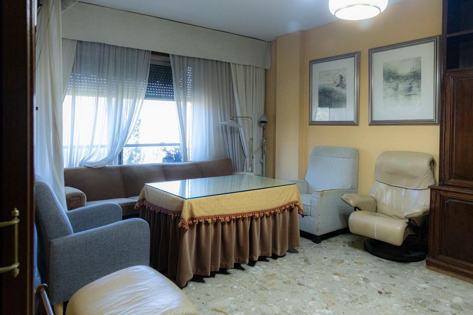 4 quarto Apartamento para venda em Cordova cidade com garagem - 429 000 € (Ref: 9809144)