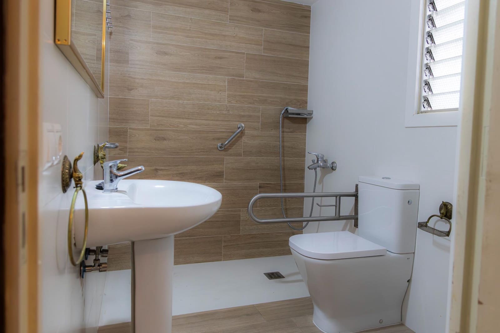 4 quarto Apartamento para venda em Cordova cidade com garagem - 429 000 € (Ref: 9809144)