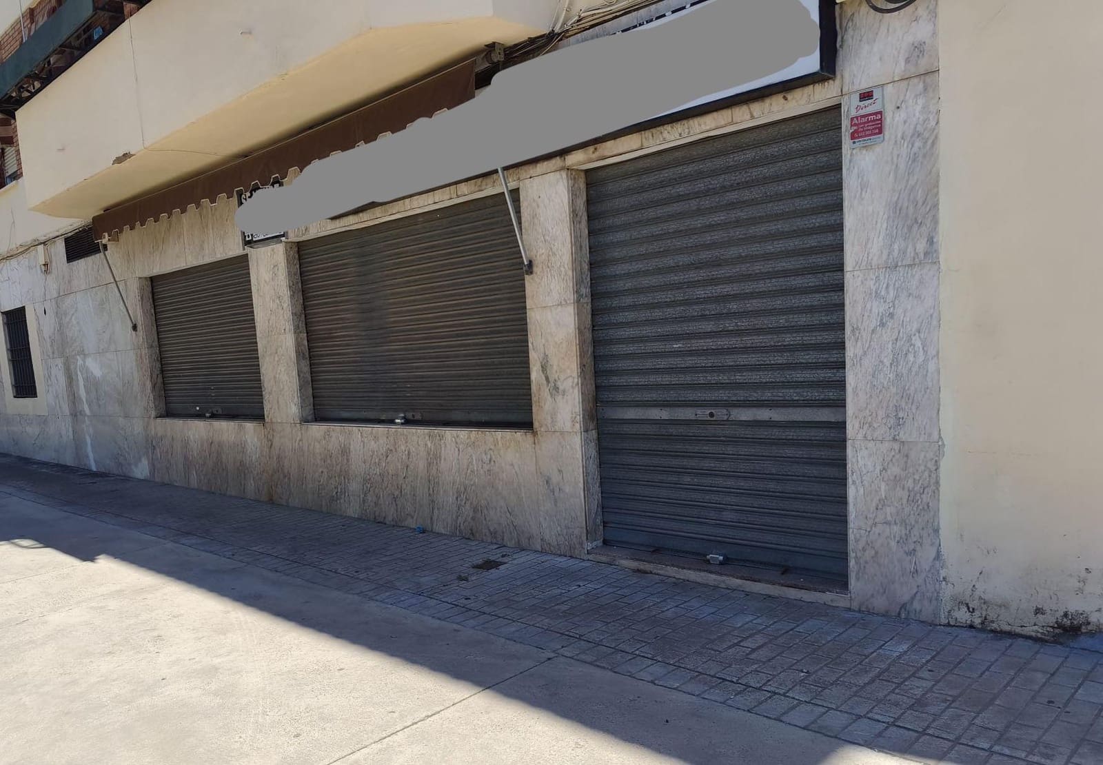 Commerciale in vendita in Cordova citta - 153.500 € (Rif: 9809145)