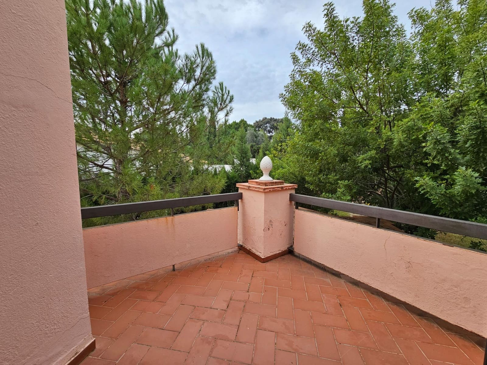Chalet de 8 habitaciones en Córdoba ciudad en venta con piscina - 790.000 € (Ref: 9814874)