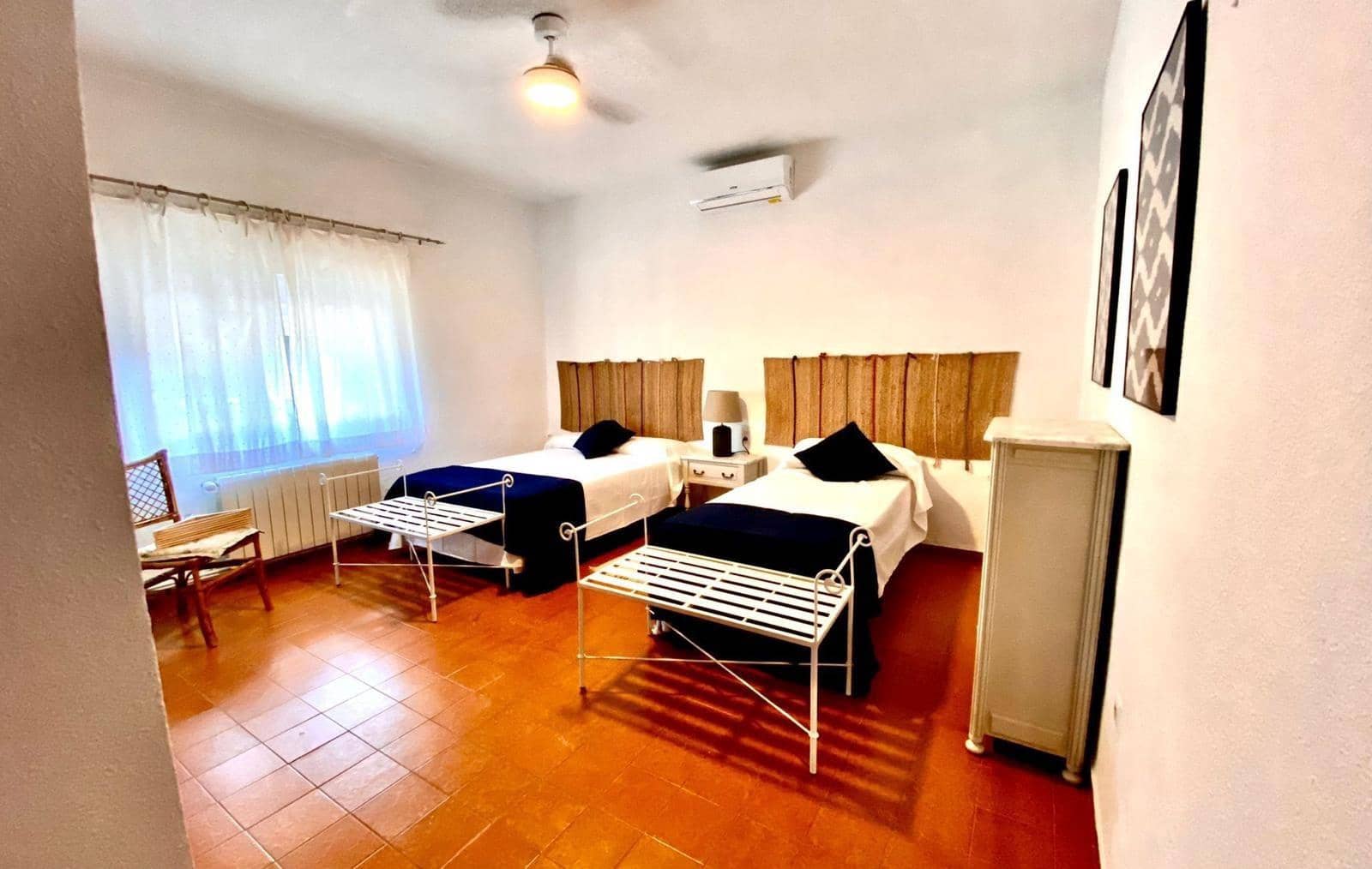 Chalet de 4 habitaciones en Córdoba ciudad en venta con piscina - 750.000 € (Ref: 9814881)