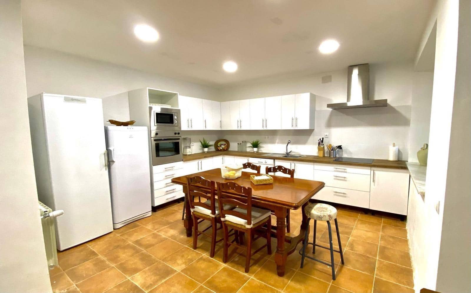 Chalet de 4 habitaciones en Córdoba ciudad en venta con piscina - 750.000 € (Ref: 9814881)