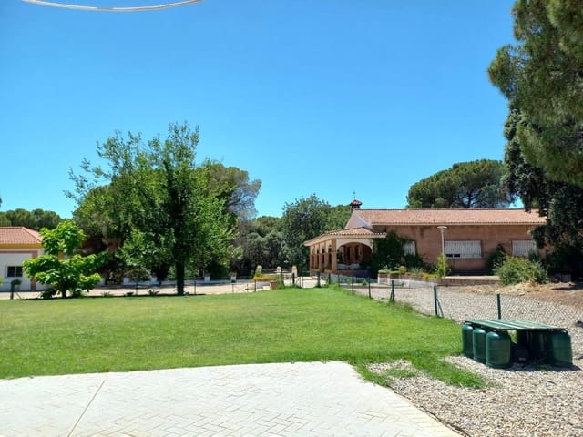 4 slaapkamer Villa te koop in Córdoba stad met zwembad - € 750.000 (Ref: 9814881)