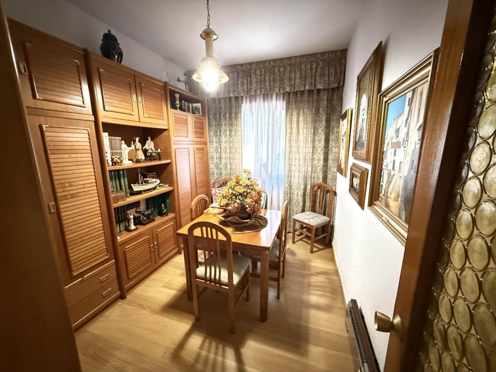 4 slaapkamer Villa te koop in Cordoba stad met zwembad - € 495.000 (Ref: 9814895)
