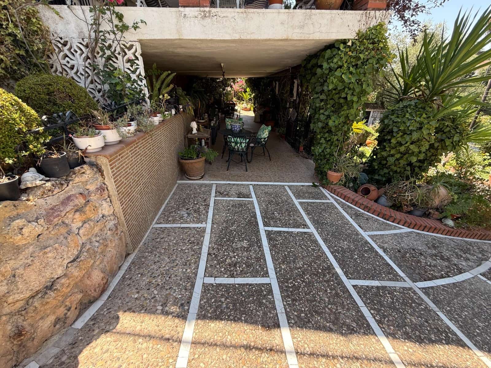 4 slaapkamer Villa te koop in Cordoba stad met zwembad - € 495.000 (Ref: 9814895)