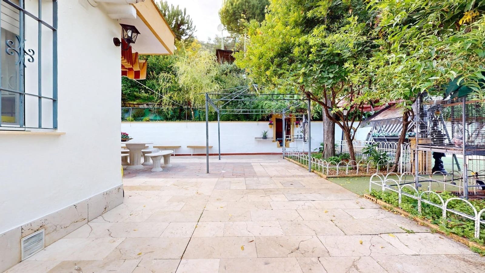 Chalet de 4 habitaciones en Córdoba ciudad en venta con piscina garaje - 925.000 € (Ref: 9814928)