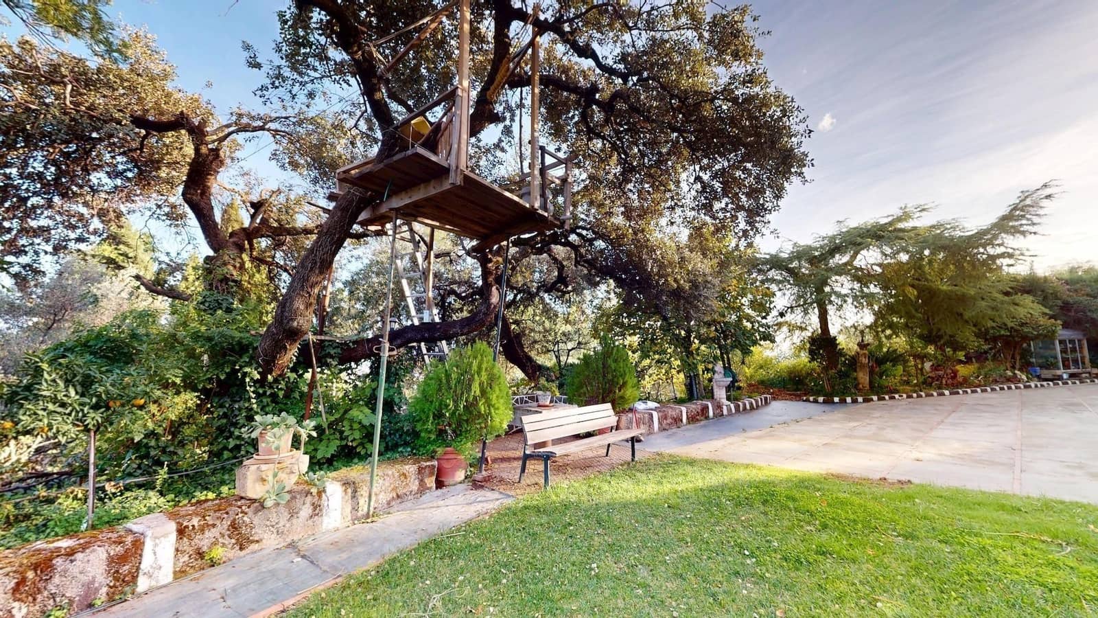 Chalet de 4 habitaciones en Córdoba ciudad en venta con piscina garaje - 925.000 € (Ref: 9814928)