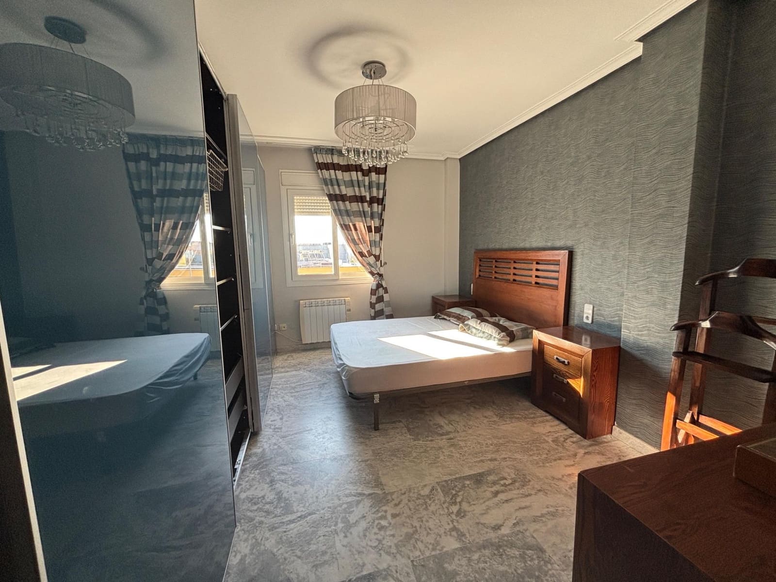 Piso de 4 habitaciones en Córdoba ciudad en venta con piscina garaje - 419.000 € (Ref: 9814937)