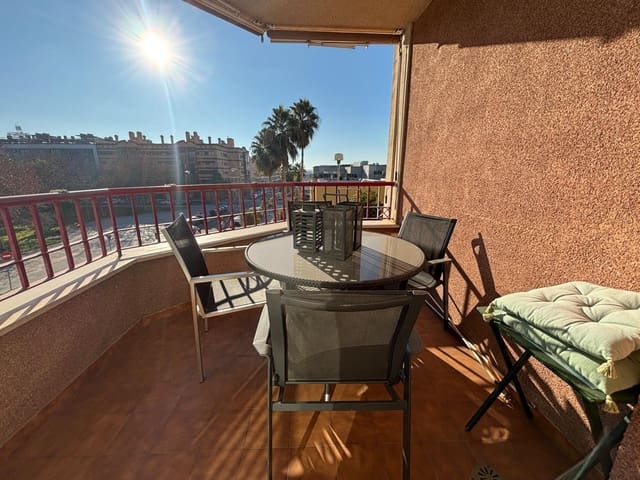 Piso de 4 habitaciones en Córdoba ciudad en venta con piscina garaje - 419.000 € (Ref: 9814937)