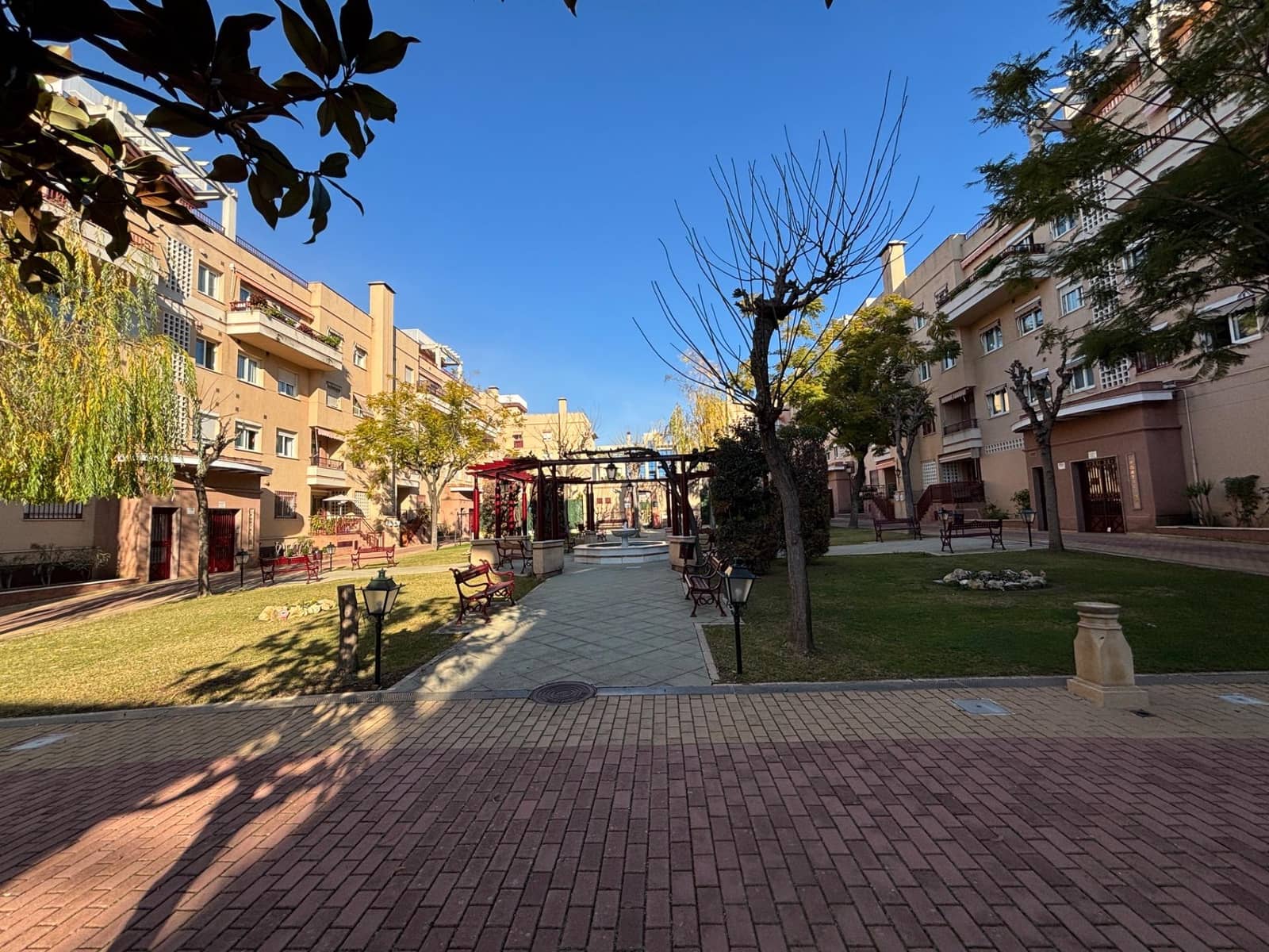 Piso de 4 habitaciones en Córdoba ciudad en venta con piscina garaje - 419.000 € (Ref: 9814937)