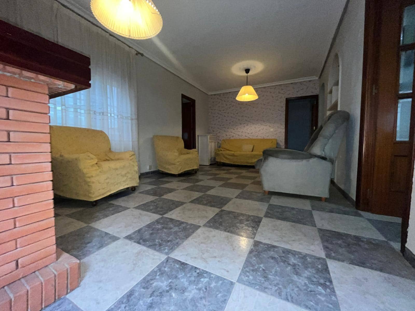 5 makuuhuone Rivitalo myytävänä paikassa El Higueron - 300 000 € (Ref: 9814938)