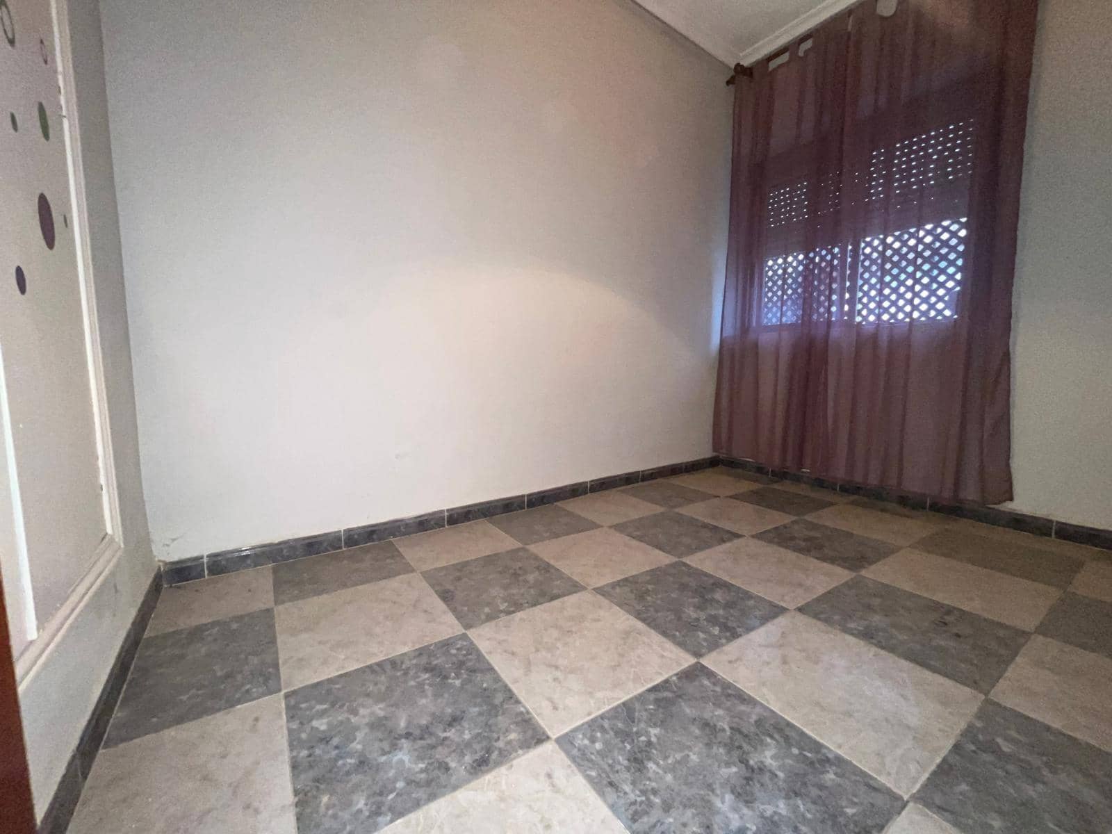 5 makuuhuone Rivitalo myytävänä paikassa El Higueron - 300 000 € (Ref: 9814938)